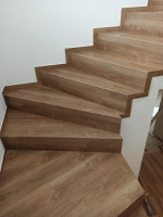 BUKOMA Vinylové schody bez nosu Parbubice